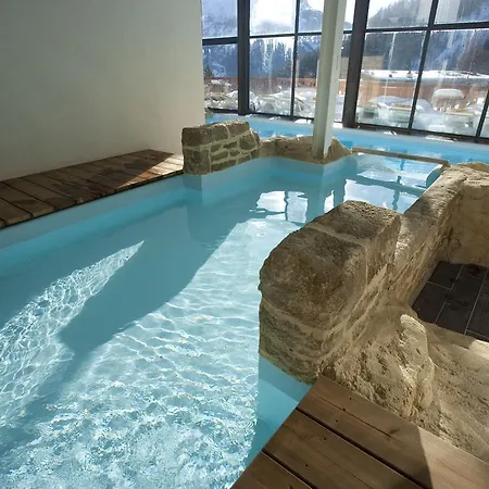 Club Les Bergers Hotel 3*